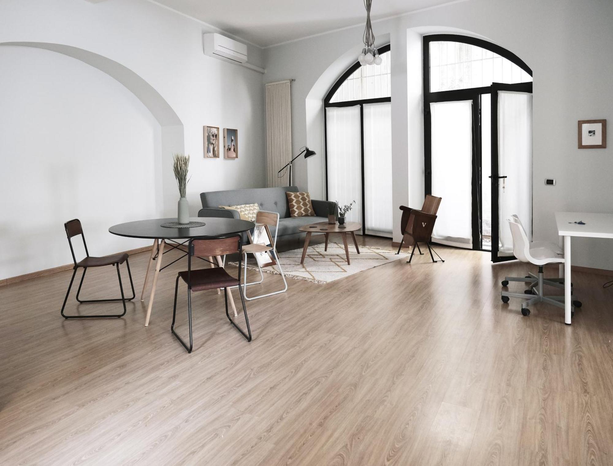 Comecasa Bright Terraced Apartment In Porta Romana Vicino Clinica Mangiagalli Milan Luaran gambar