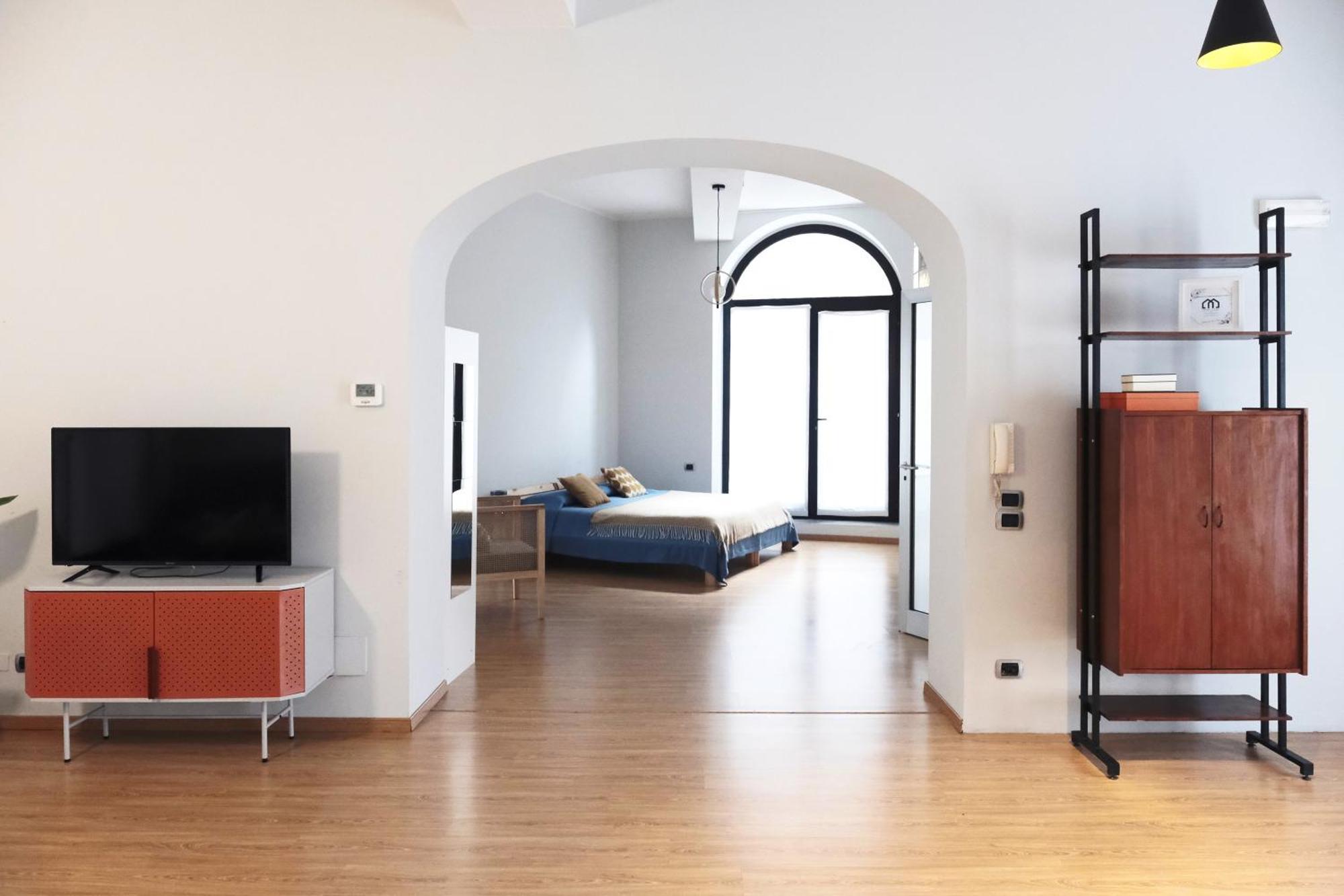 Comecasa Bright Terraced Apartment In Porta Romana Vicino Clinica Mangiagalli Milan Luaran gambar